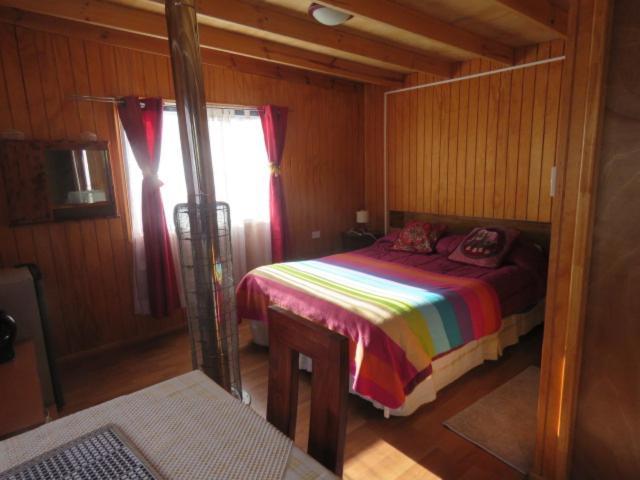 Hostal Y Cabanas Peumayen Пуерто-Гуадаль Екстер'єр фото