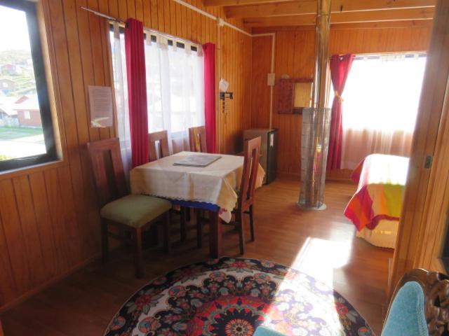 Hostal Y Cabanas Peumayen Пуерто-Гуадаль Екстер'єр фото